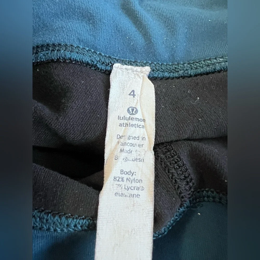 Lululemon Wunder Under Crop III Legging Black Tofino Teal Alberta‎ Lake, Size 4